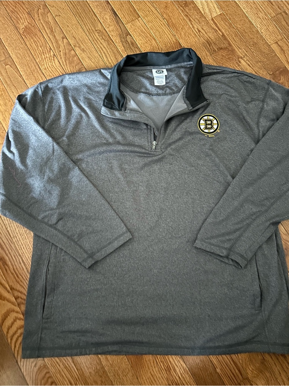Like New! Boston Bruins NHL Gray Quarter-Zip Men’s Pullover XXL